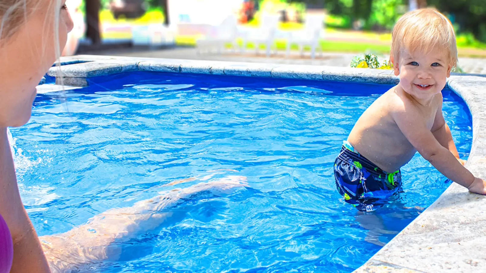 LeisurePools_Enhancements_Header-TanningLedges The Topaz™ tanning ledge